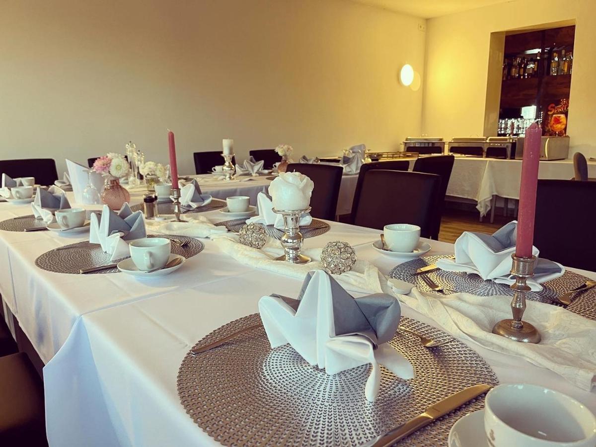Hotel & Restaurant Rosenhof Bergen  Luaran gambar
